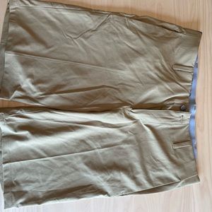 Adidas Mens (Size 32) Golf shorts